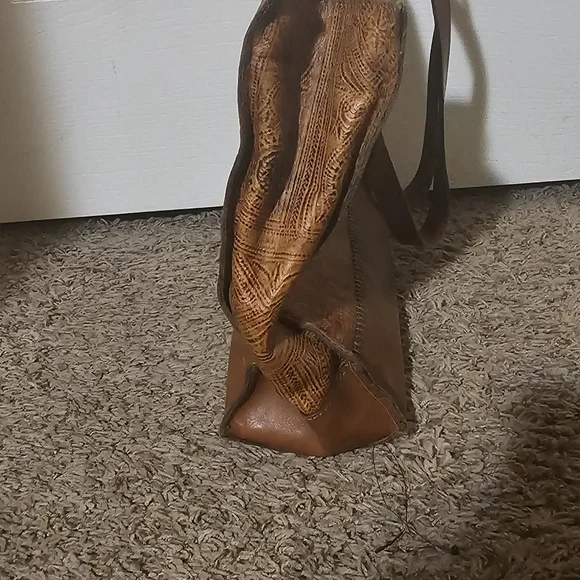 Patricia Nash Brown and Tan Stitched Ouine and Squares with Circles in them - Picture 12 of 15